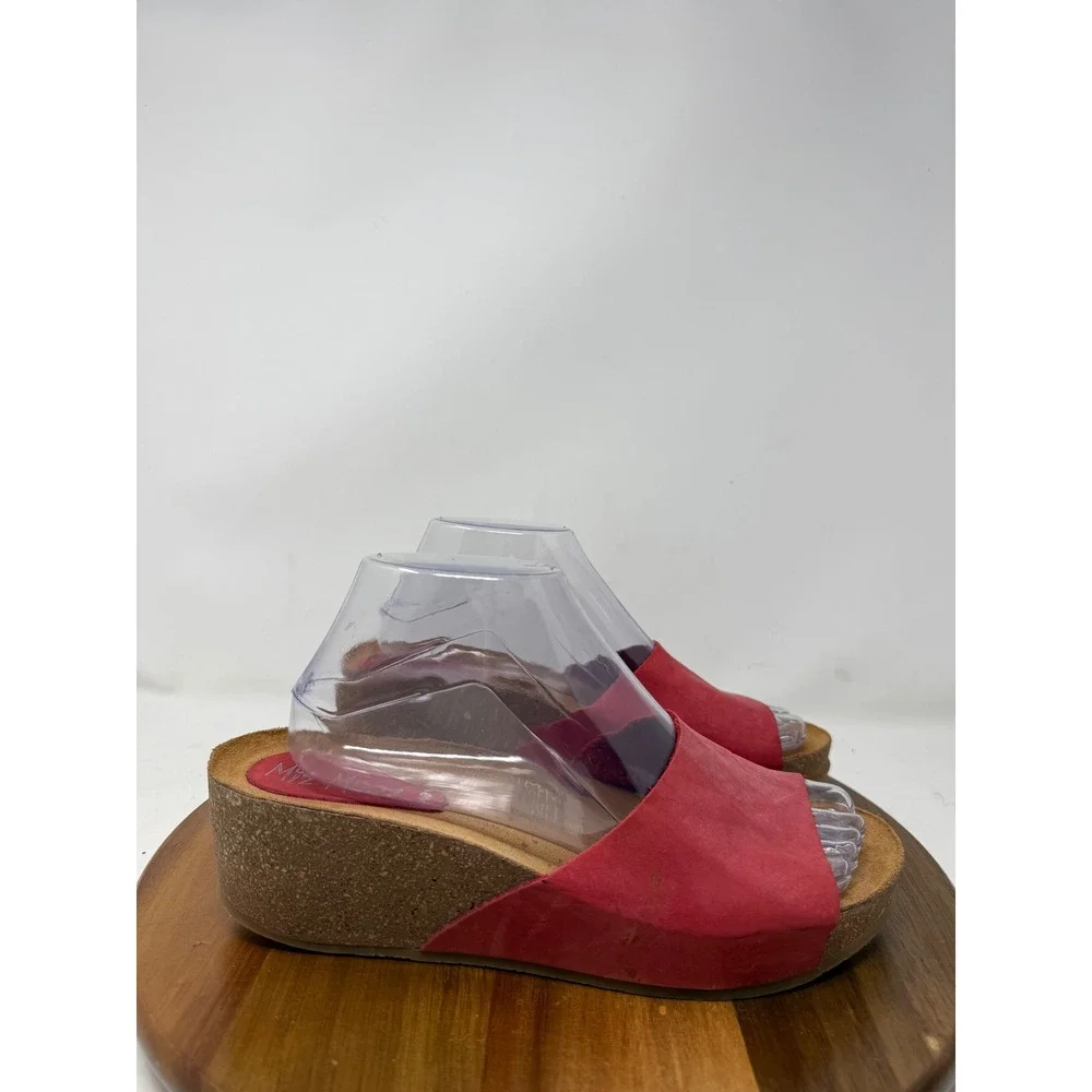 Miz Mooz Red Leather Wedge Platform Sandals Women's‎ Size 40 Slip On US 9
